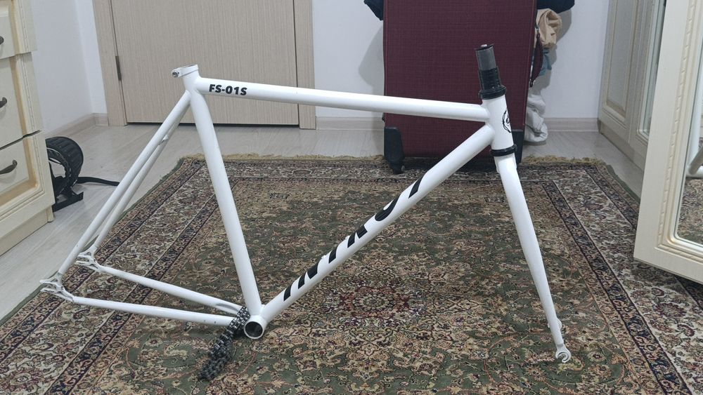 Фреимсет(рама,вилка,рулевая)