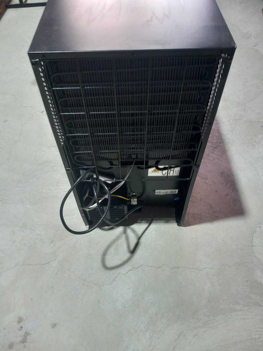 SUPER OFERTA Mini Frigider -50%