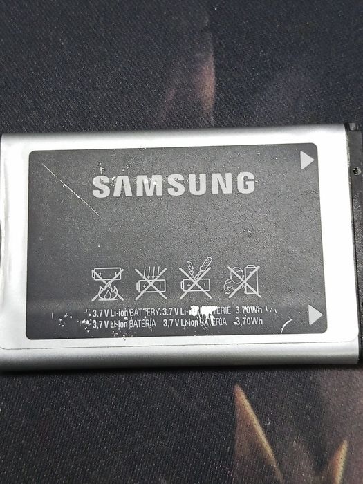 Аккумулятор Samsung AB463651BU

Продам оригинальный аккумулятор Samsun