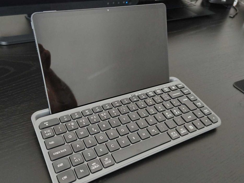 Tastatura wireless bluetooth pentru PC, tableta, telefon