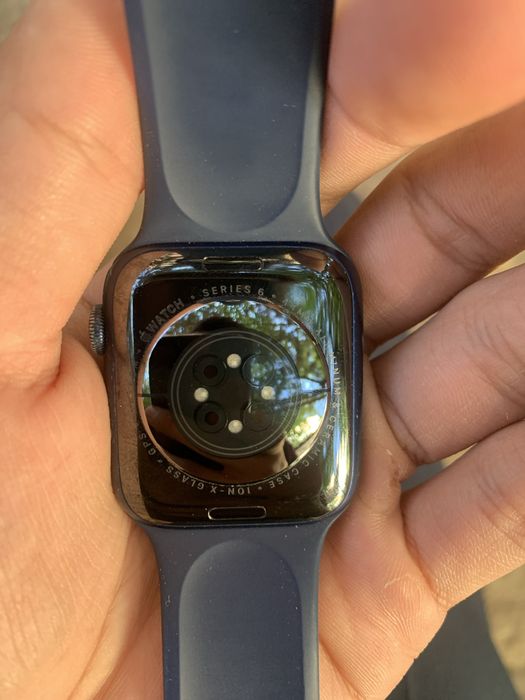 Apple Watch 6 44 m