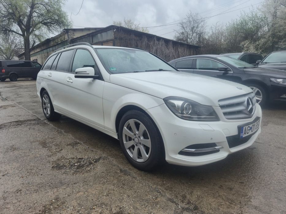 Mercedes C200 an 2013