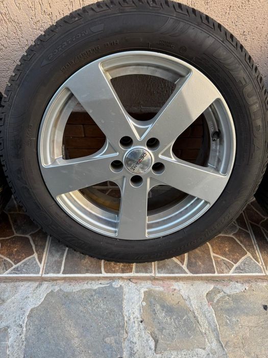 Vand cauciucuri All Season