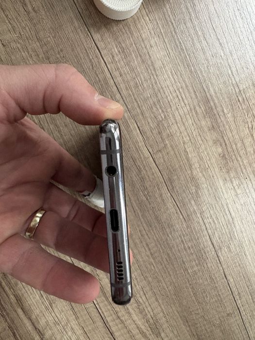 Vand Samsung Galaxy S10+