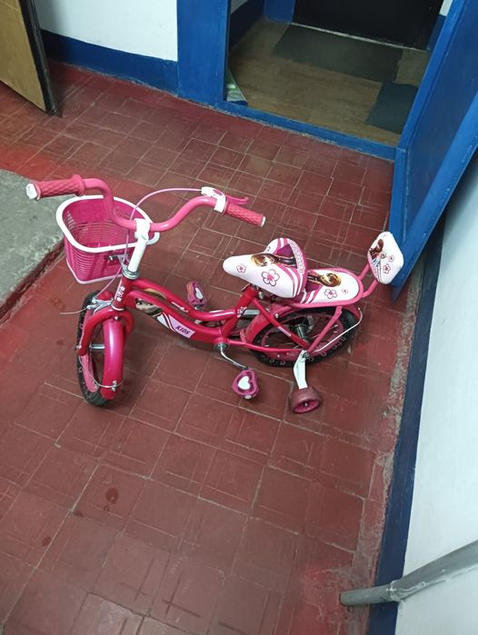 Продам  велосипед для девочек  в хорошем состоянии