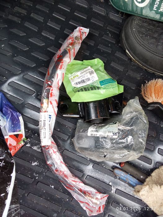 Авто запчаст на Мазду 626 gf.