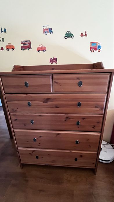 Mobilier Ikea  Leskvik  camera copil