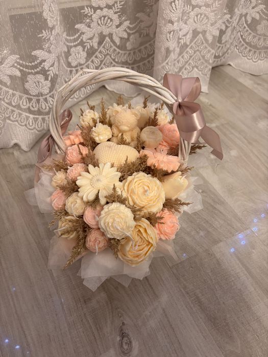 Aranjament decorativ din ceară de soia