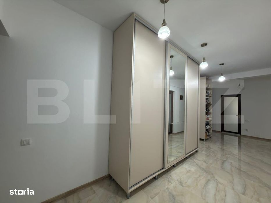Casa 4 dormitoare, 204 mp, teren 1000 mp, zona Carcea
