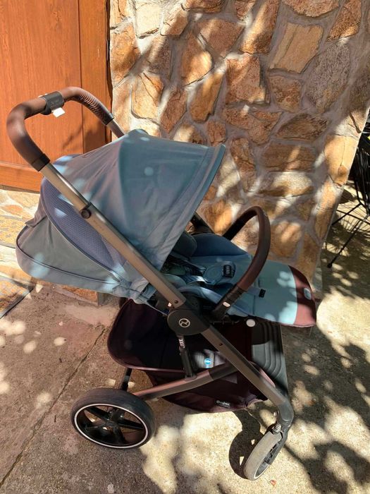 Бебешка количка Cybex Ballios S Lux 2023 г