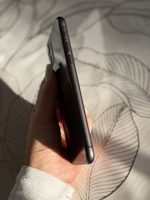 Iphone 11 , 64 gb