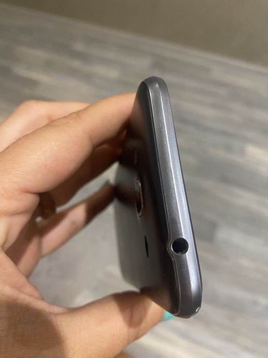 Samsung j3 -перфектен