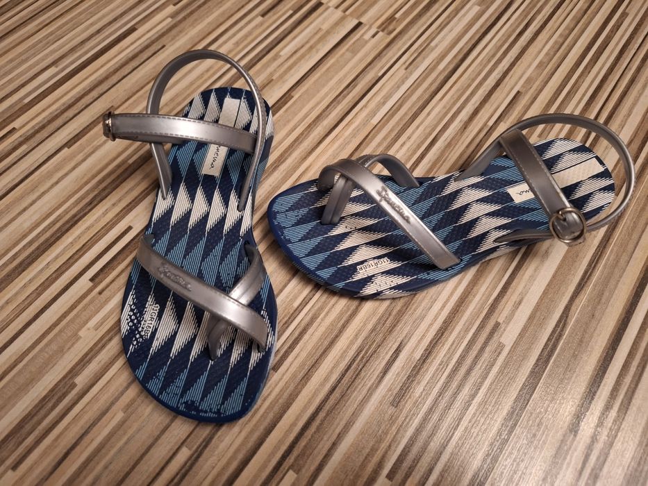 Sandale Ipanema mărime 31.