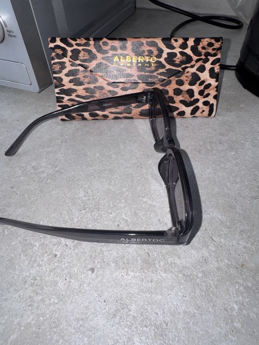 Продам очки alberto casiano вместе с чехлом