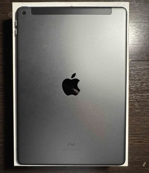 Продается IPad 7 поколения