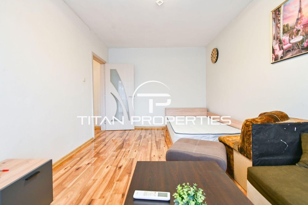 Гарсониера за продажба в ж.к Дружба