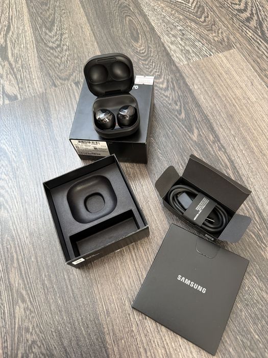 Наушники Samsung Galaxy Buds Pro