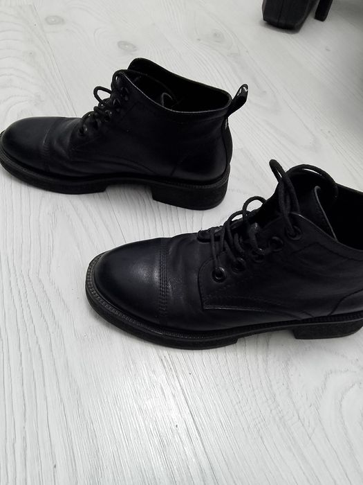 Ботинки весенние