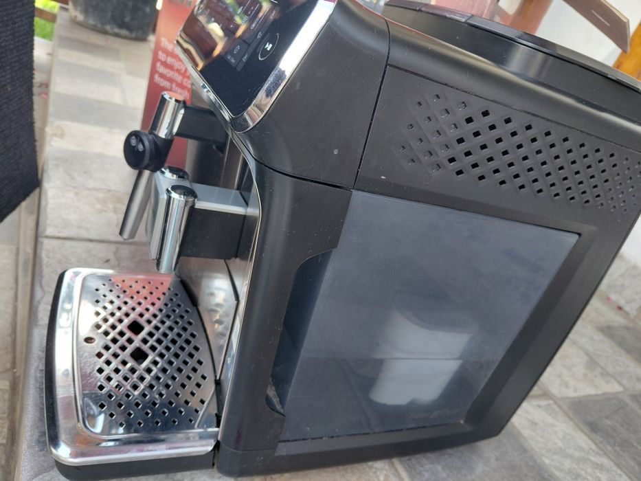 Espressor automat Philips EP3326/90