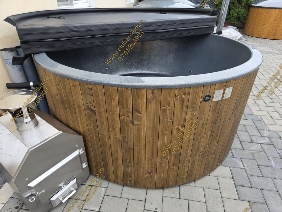 Ciubar din fibra cu jacuzzi si soba exterioara