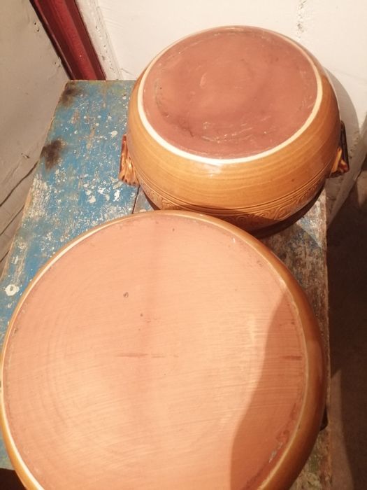 Vând oale ceramica
