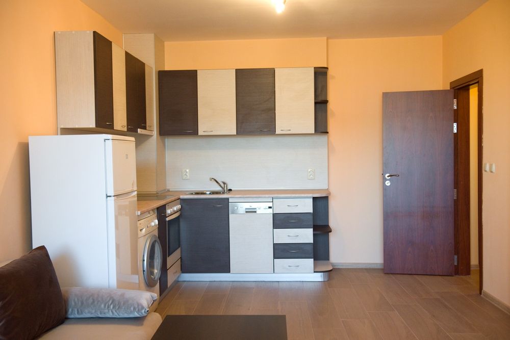 Двустаен под наем от собственик!