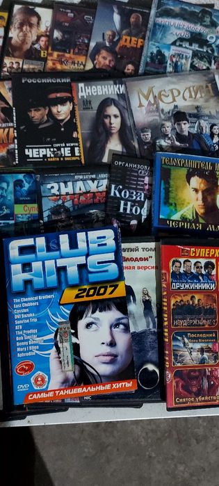 Видео диски     продам