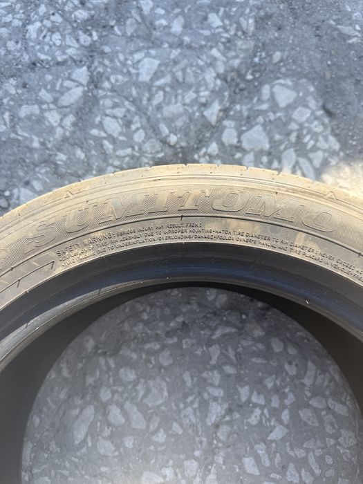 2 броя летни гуми Sumitomo 225/50 R17 Dot 2325 ном 907