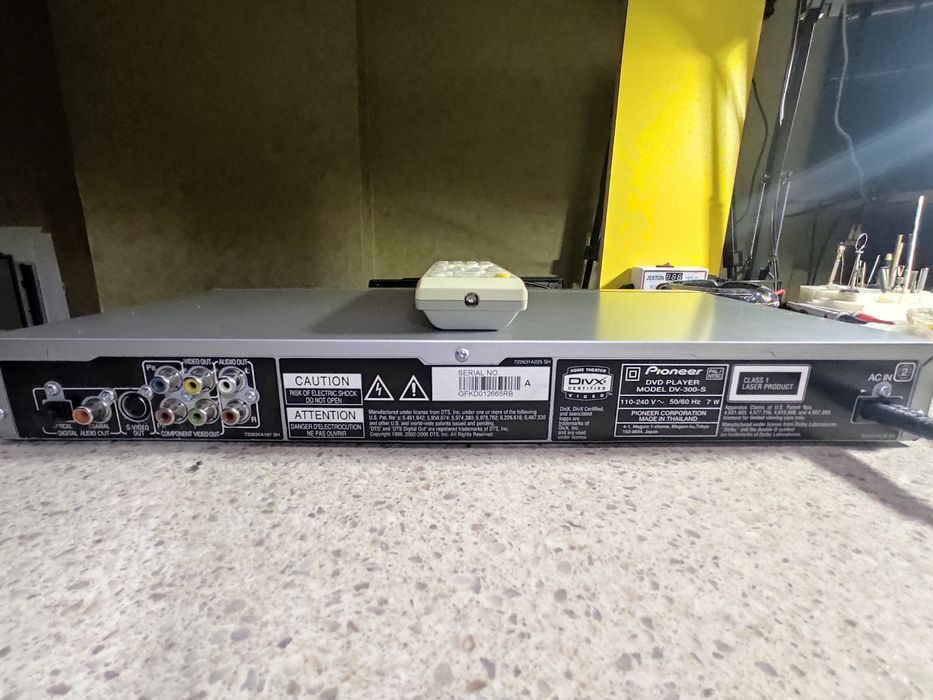 Pioneer DVD dv300s