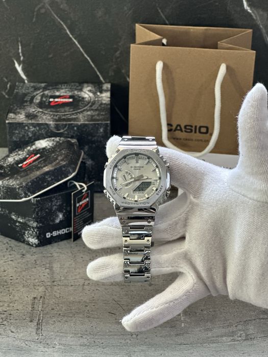 Ceas Casio G-Shock GM-2110D-7AER