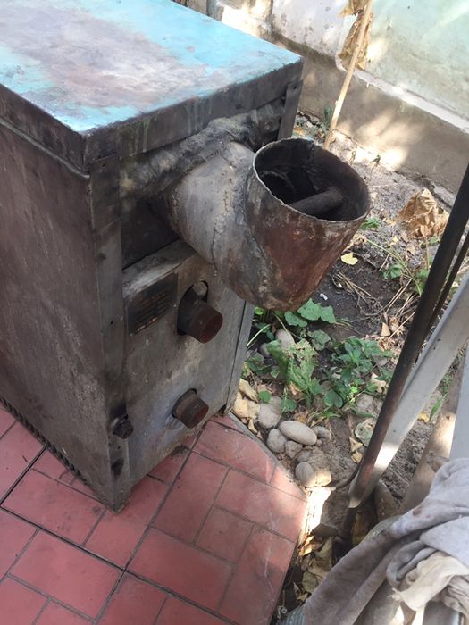 Газовый отопительный котел АОГВ-23,2-ЗУ 1988 г.