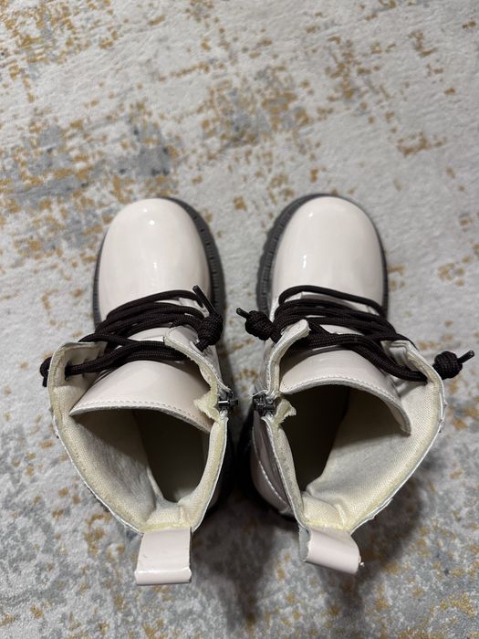 Ботинки на девочку демисезон