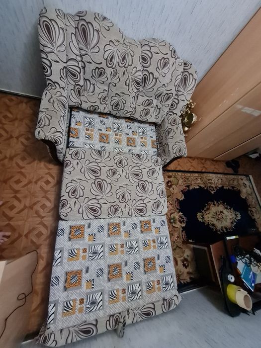 Диван кровать продам