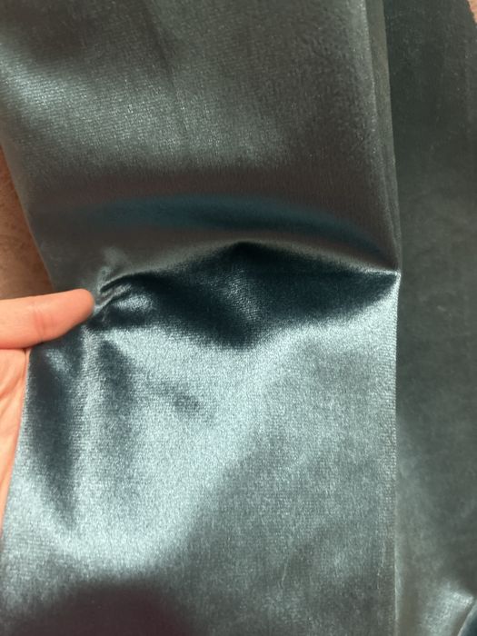 barxat material izumrud rangda