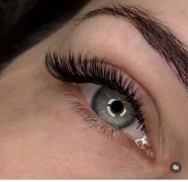 Наращивание ресниц любой обьем 6500