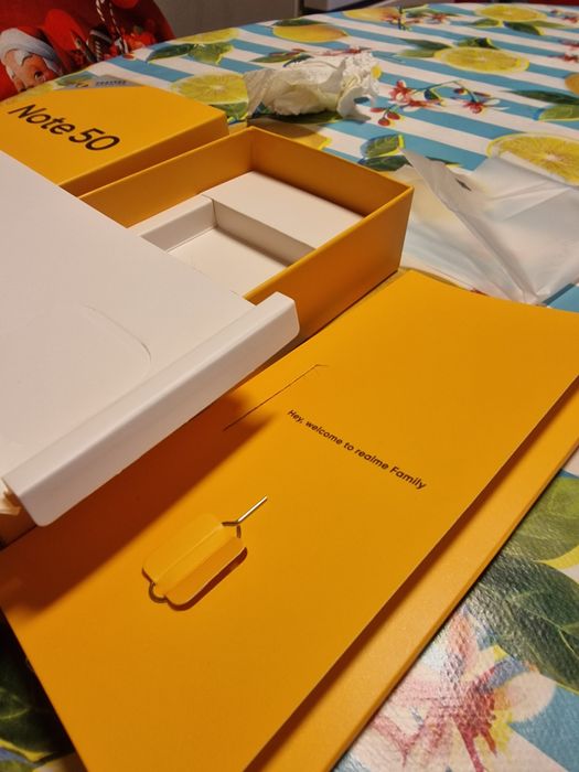 Продавам телефона Realme Note 50 не е използван!