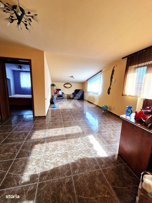 Casa de vanzare S+P+M , Teis – la 5 minute de Targoviste