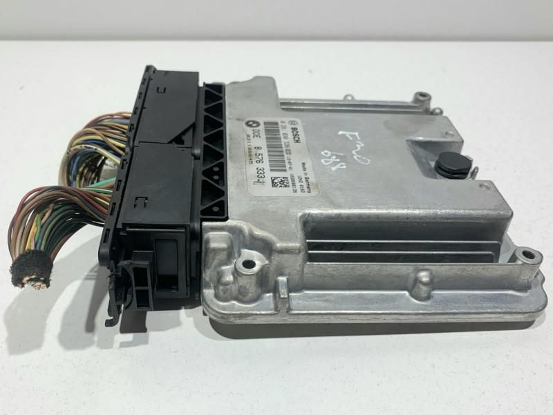 Calculator motor ECU BMW Seria 1 F21 2.0d N47D20C 8576333