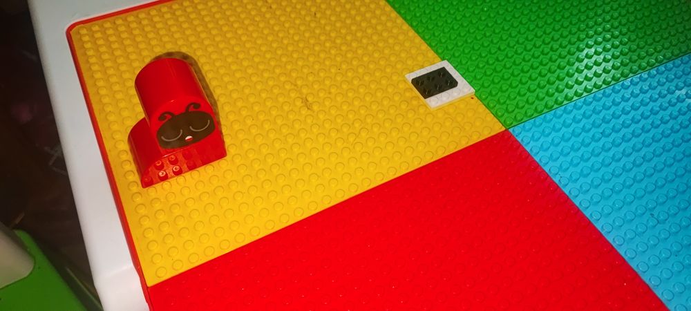 Măsuță cu scaun copii tip lego bebe activități depozitare jucării Masă