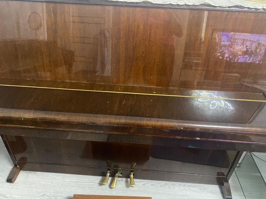 Продам пианино Weinbach