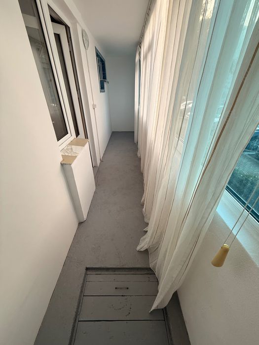 Apartament 3 camere parter renovat BCR Cireșica – 87.000€