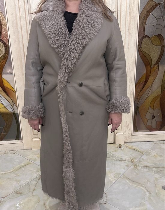 Стильная двусторонняя  дубленка !