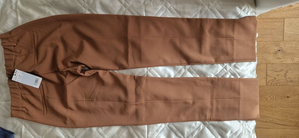 pantaloni Mango mar 36