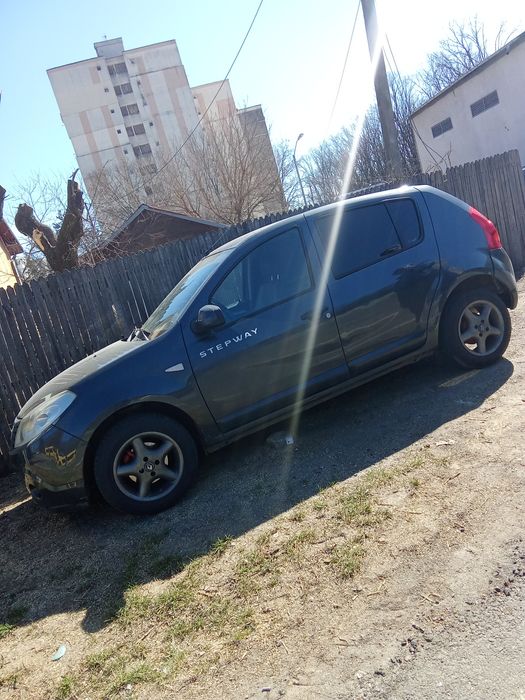 Se vinde Dacia Sandero