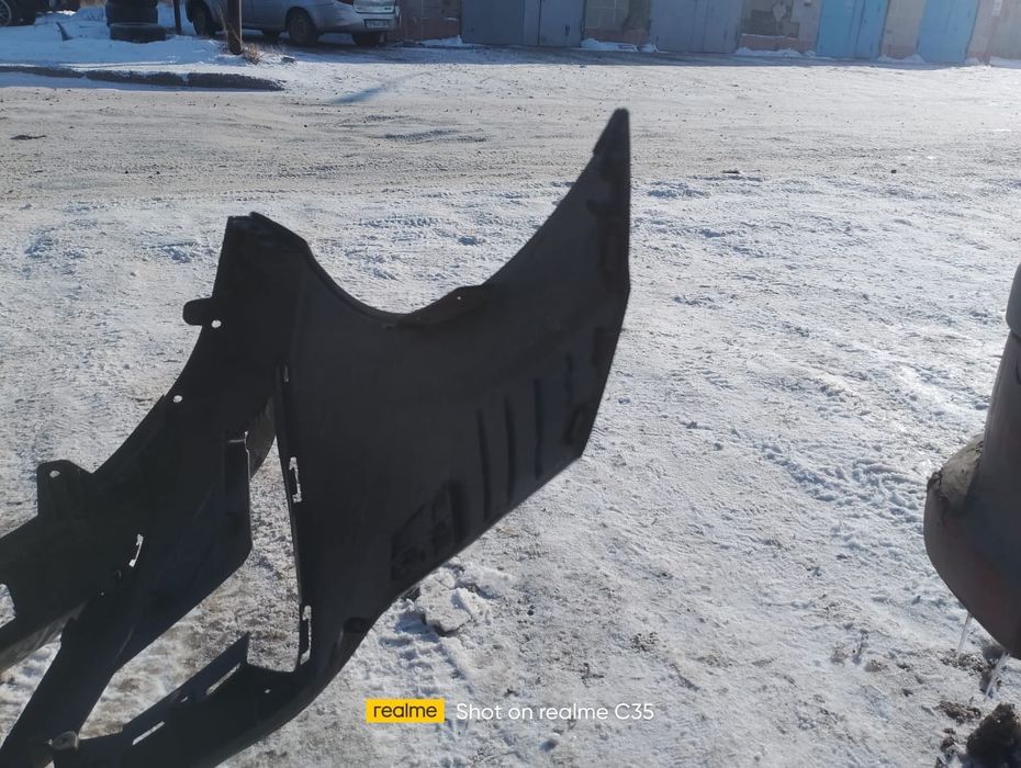 Продам бампер на элантру оригинал 2024