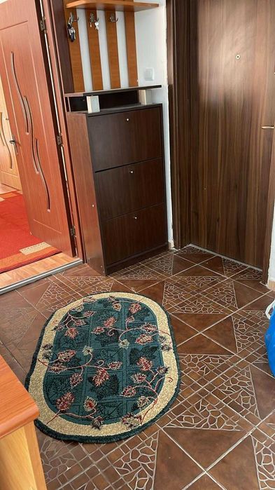 inchiriez apartament