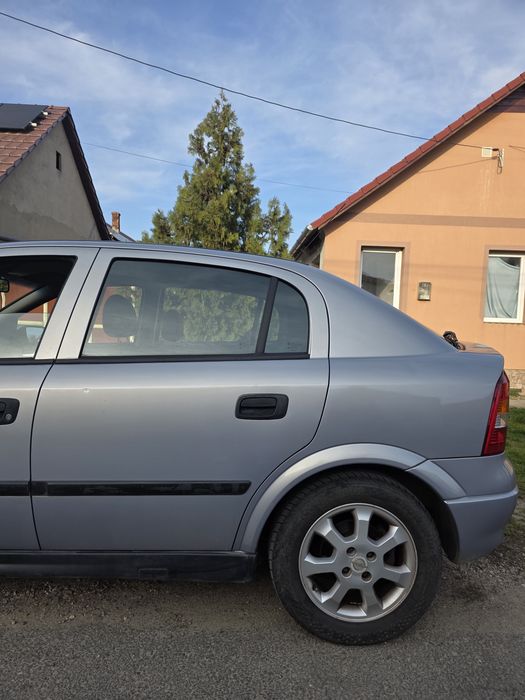 Opel Astra G  CC 1.6 ,benzină, 2002