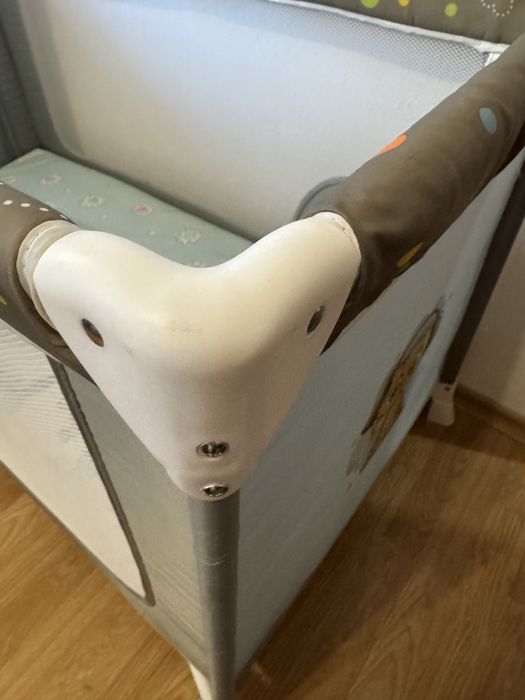 Сгъваема кошара lorelli