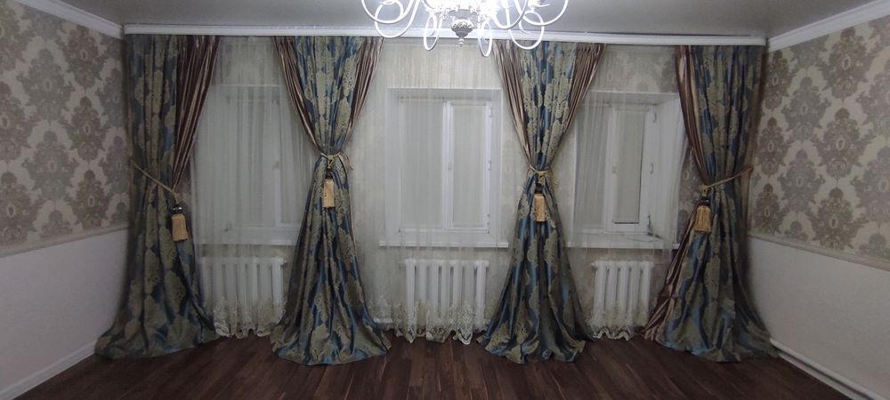 Продам шторы в отличном состоянии
