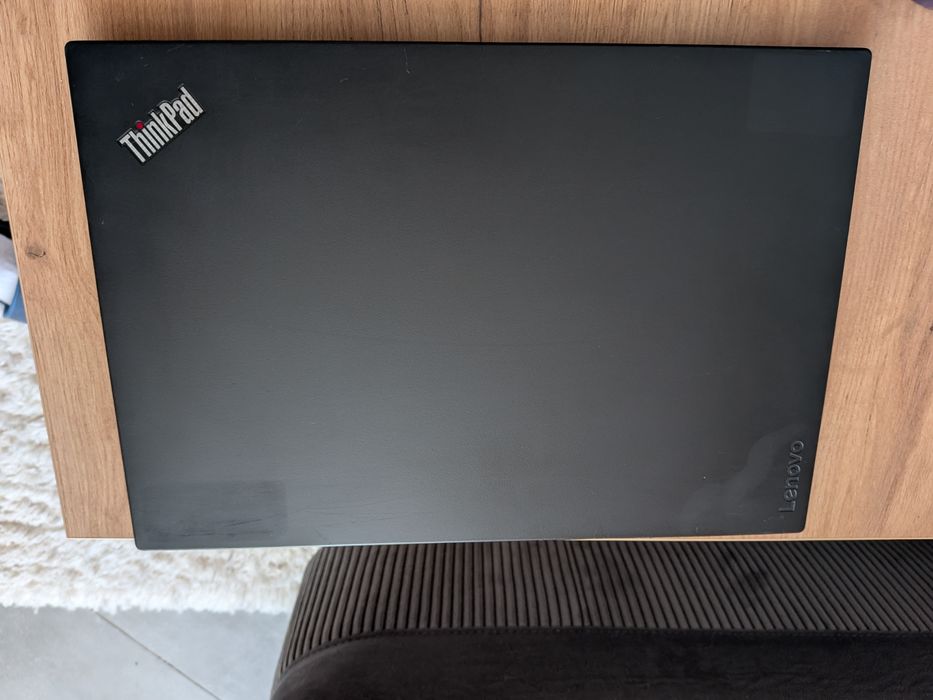 Лаптоп Lenovo T580